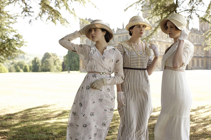 USE-downton-costumes-20140220-001