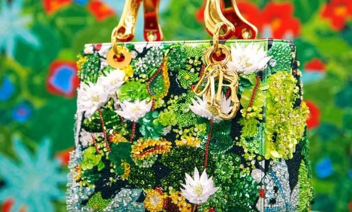 История любимой сумки принцессы Дианы – Lady Dior